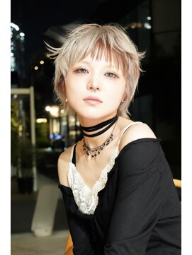 ルル 表参道(lulu.) 【シュウタ】レイヤー/ウルフカット/ハイトーン/デザインカラー
