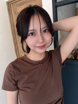 エトワ 中央店(etoi) 大分ハッシュカット胸上鎖骨下ミディアムレイヤースタイルかるめ