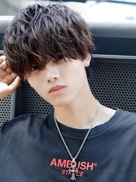 リップス 梅田ロフト(LIPPS) ミディアムスパイラル無造作マッシュ