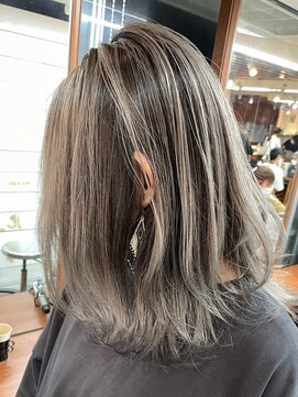 ハーツ(Heart's) 白髪ぼかし脱白髪染め髪質改善似合わせレイヤー40代50代60代