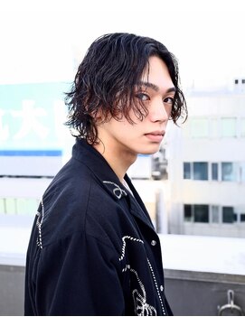 アストラ(ASTRA) スパイラルセンターパート パーマ メンズ スパイラルパーマ