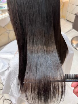 ナナナ パレナ 大津膳所店(nanana parena) 大人女性の髪質改善・ダメージレス・ナチュラルストレート