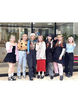 《*女性目線で褒められるカット＆うる艶透明感カラーが大好評*》口コミ高評価多数◎[戸塚]