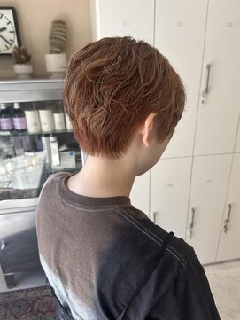 フィグバイアルテフィーチェ(fig by artefice) ショートパーマ×ブラウンベージュ