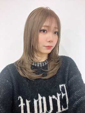 シェイト(ciate) ミルクティーベージュ/レイヤーカット/ウェットヘア