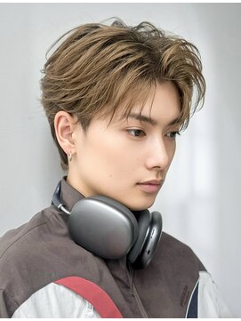 オーシャントーキョー 渋谷神南(OCEAN TOKYO) ニュアンスコンマリバース毛流れセンターパート