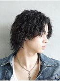 渋谷メンズロングメンズミディアム緩めスパイラルパーマ