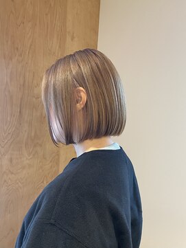 リノア 鵠沼海岸(LINOA) 似合わせカット　ボブ×ハイトーン