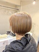 ネオリーブカフ 鶴ヶ峰店(Neolive caff)&nbsp;ライトベージュ　ダブルカラー　ショートボブ　ショートカット