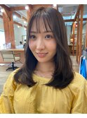 アッシュベージュ3/9レイヤーカット