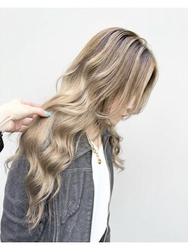 鏡と星 高田馬場 Highlight White blonde