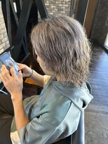 オンザライン(ON THE LINE)&nbsp;ホワイトベージュ