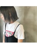 切りっぱなしボブ＆赤みなくした透明感グレー！