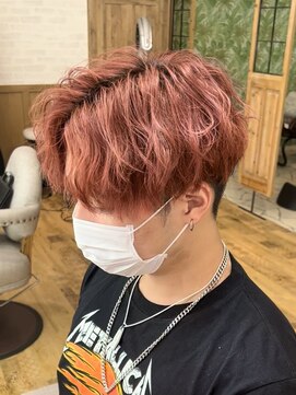美容室ジャスミン シアーレッド×センターパート【hotaru】メンズ  20代 30代