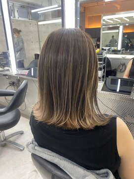 イキ 表参道(iki omotesando) モード/無造作ウェーブ/大人ガーリー[表参道駅]