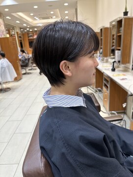 ピークアブー アヴェダ アトレ恵比寿(PEEK-A-BOO AVEDA) ショートボブ/小顔ショート/くびれショート