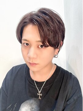 メイカ(MEIKA) 艶感さっぱりセンターパート