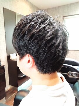 セブン(SEVEN) 毛量が多いのでガツン梳き２カットinザクザク