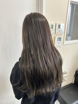 アイズ 本厚木(AIZU) オリーブブラウン