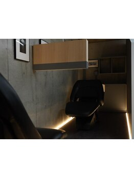 経験豊富なスタッフがカウンセリング～仕上げまでマンツーマン施術◎自分だけの空間で癒されて♪