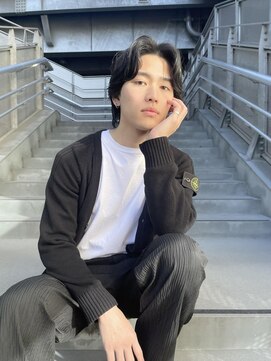 ネオリーブアピ 池袋店(Neolive api) 【ゆるパーマ×センターパート】池袋髪質改善