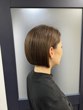 ビー(Be) ショートボブ