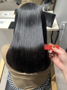 アメリ(ameri) 【ameri miyuki】乾かしただけで収まる酸性ストレート◎