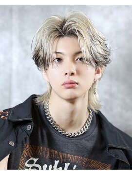 リップス 吉祥寺店 (LIPPS) エンドカラーセンターパートウルフ