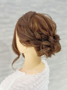 ヘアメイクサロン チャンス(Hair make salon CHANCE) .