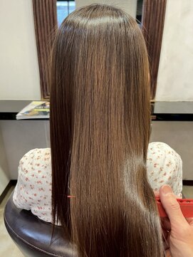 OHI 赤羽店 艶髪ストレートロングヘア★髪質改善/ 縮毛矯正(30代40代50代)