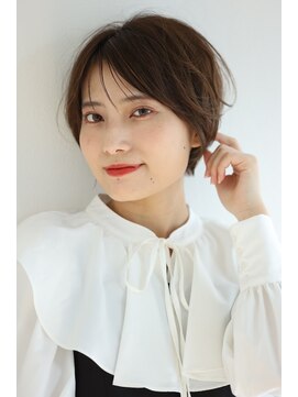 リル 8F 銀座(Rire) 【Rire-リル銀座-】３０代４０代にオススメマッシュショート