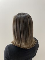 エマ 茅ヶ崎(EMMA)&nbsp;［バレイヤージュ］×［セミロング］　EMMA茅ヶ崎　加藤