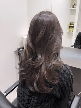 ムード(MOOD,) 暗めカラー/グランマッシュ[レイヤーカット/髪質改善/銀座]