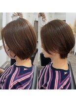 ゲイン(Gain)&nbsp;ショートカット白髪ぼかしダブルカラーハイライトレイヤーカット