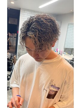 ハーツ バイ レックス 中野(HEARTS by rex) ツイスパハイライト