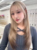 ロエ 元町店(Loe) 元町レイヤーカット韓国ダブルカラー顔周り前髪カットボブ