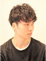 ノイセル(Noisyle)&nbsp;かき上げヘア  トランクスヘア くせ毛風パーマショートレイヤー