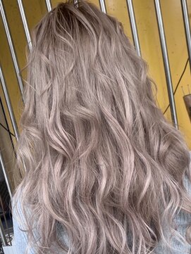 ディバイス(Device) 【 Device 心斎橋】人毛100%レミーシールエクステ60枚+Ｗカラー