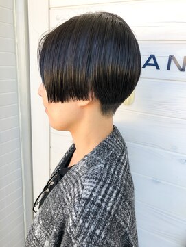 オーシャン(Ocean) ［OCEAN　Hair&Life]ハンサムショート☆ウェットヘア☆