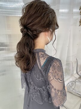 オー(OOO) ゆるローポニー○