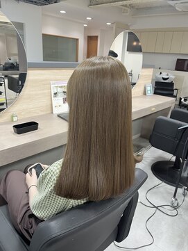 ユーリ(juli) オリーブベージュ