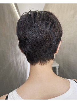 ウィットサークル(wit circle) nuance short