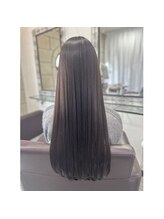 ヘアーアンドメイクステラ サラつやナチュラルロングストレート
