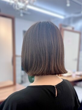 オーワンシーオー(o1co) 【 切りっぱなしボブ / ボブ / 大人ボブ　】