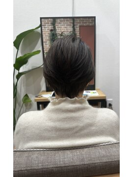 レディースショートスタイル【門前仲町/越中島/月島/大人女性】