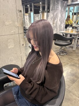 スリー 横浜(THREE) ラベンダー グレージュ