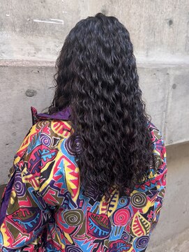 アジリ(agili) スパイラルパーマ/オシャレパーマ/個性的/モアナパーマ