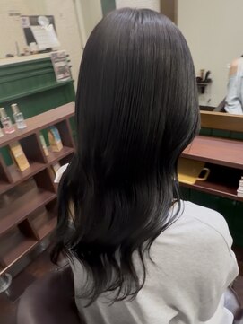 アンジー Angie 20代/30代/暗髪/透明感