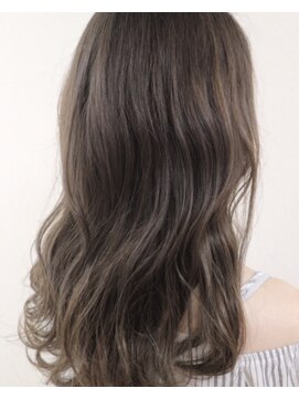 フィス(Fe's) ラベンダーマーメイドアッシュモード３Dカラー