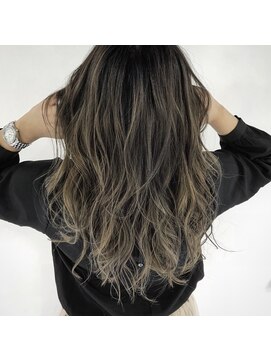 シュールサンク(SuR cinq) 外国人風バレイヤージュ